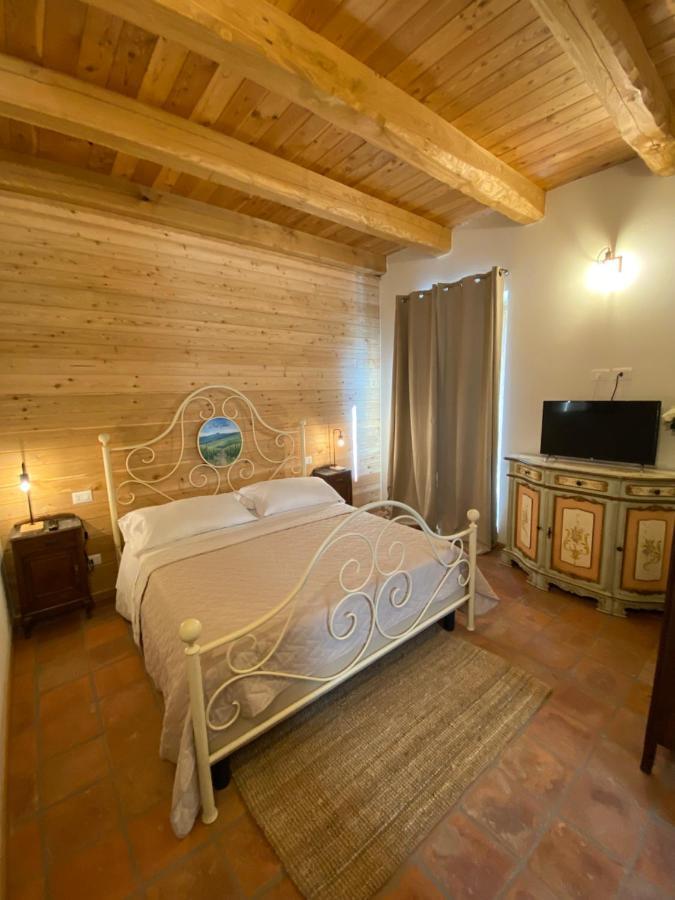 Вилла Cascina Maina Диано-д'Альба Экстерьер фото