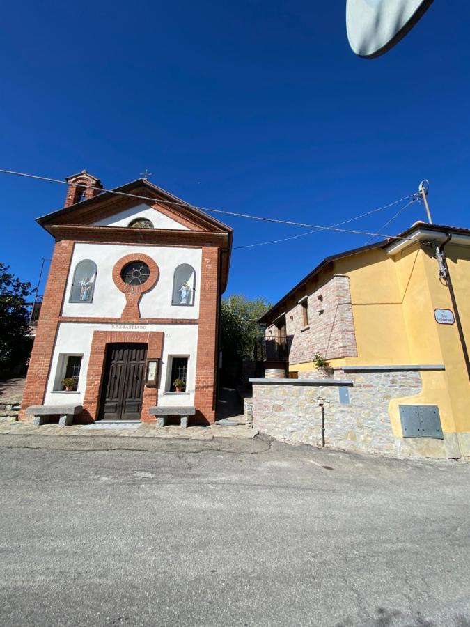 Вилла Cascina Maina Диано-д'Альба Экстерьер фото